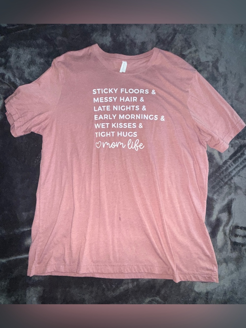Mom Life Graphic Tee in Dusty Rose